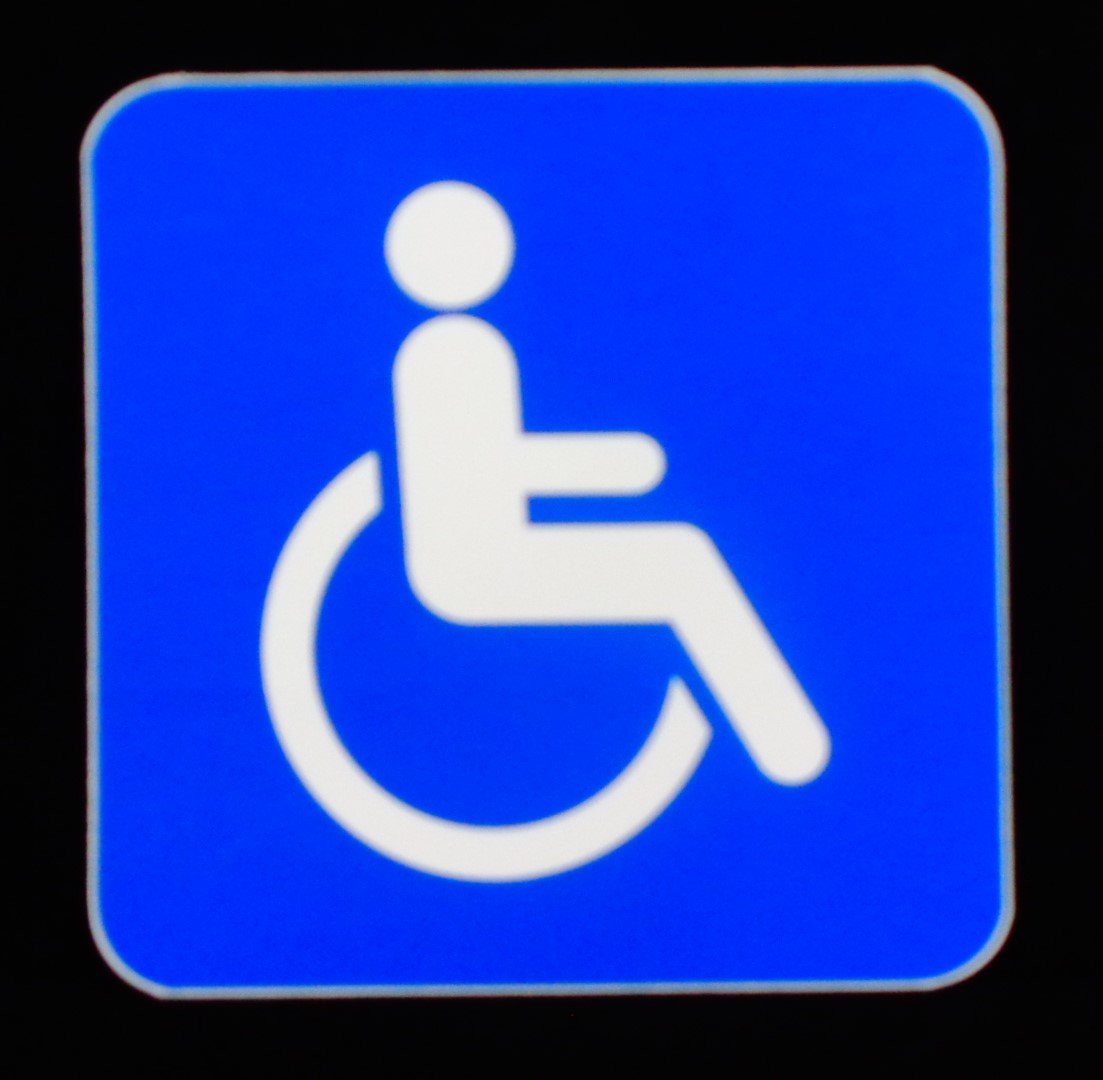 Rollstuhlfahrer Aufkleber Auto KFZ Hinweisschild Parkplatz Gebot 10x10cm  Behindert